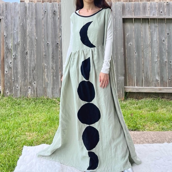 100% Linen | Handmade Quilted Linen Sleeveless Dress SKU 08014 Black Moon - Picture 9 of 10